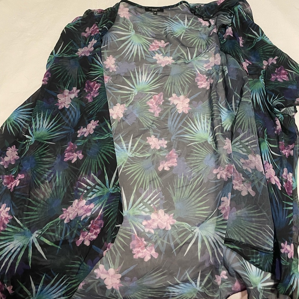 Cover up floral print